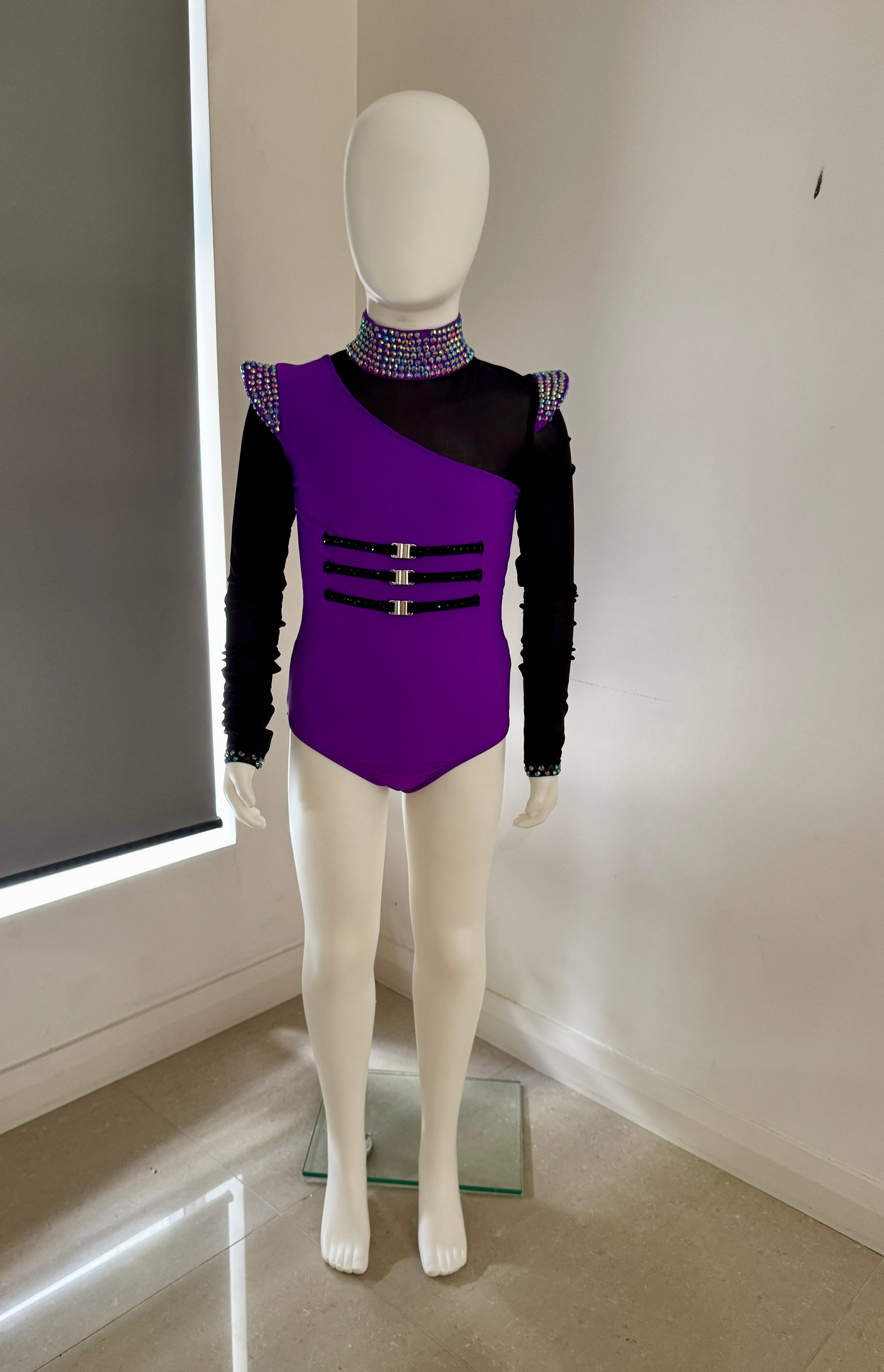 “Fighter” Costume Size 12 Cosi G Base (Second Hand)