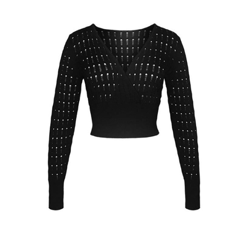 Textured knit V neck cropped long sleeve wrap