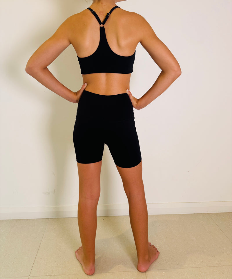 Essential Move Bike Shorts