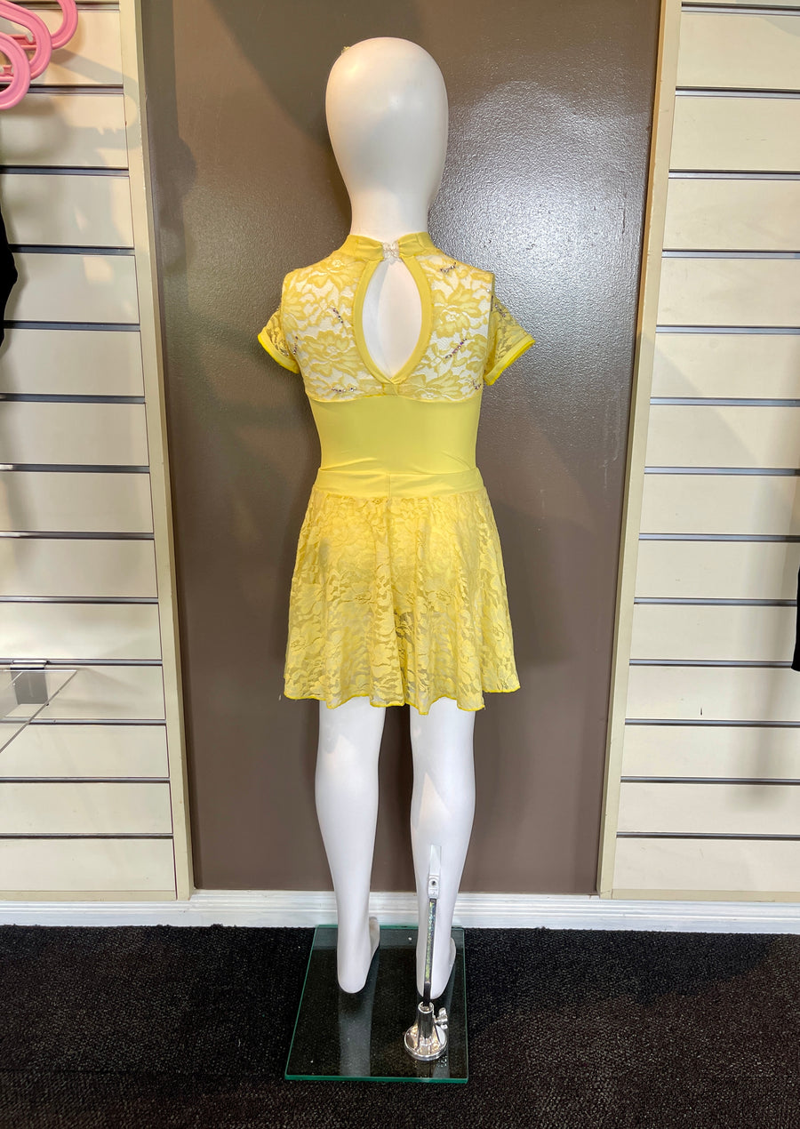 “YELLOW LACE LEOTARD AND SKIRT” Costume Size 6 (Second Hand)